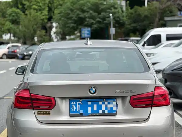 BMW 3 Series 2017
