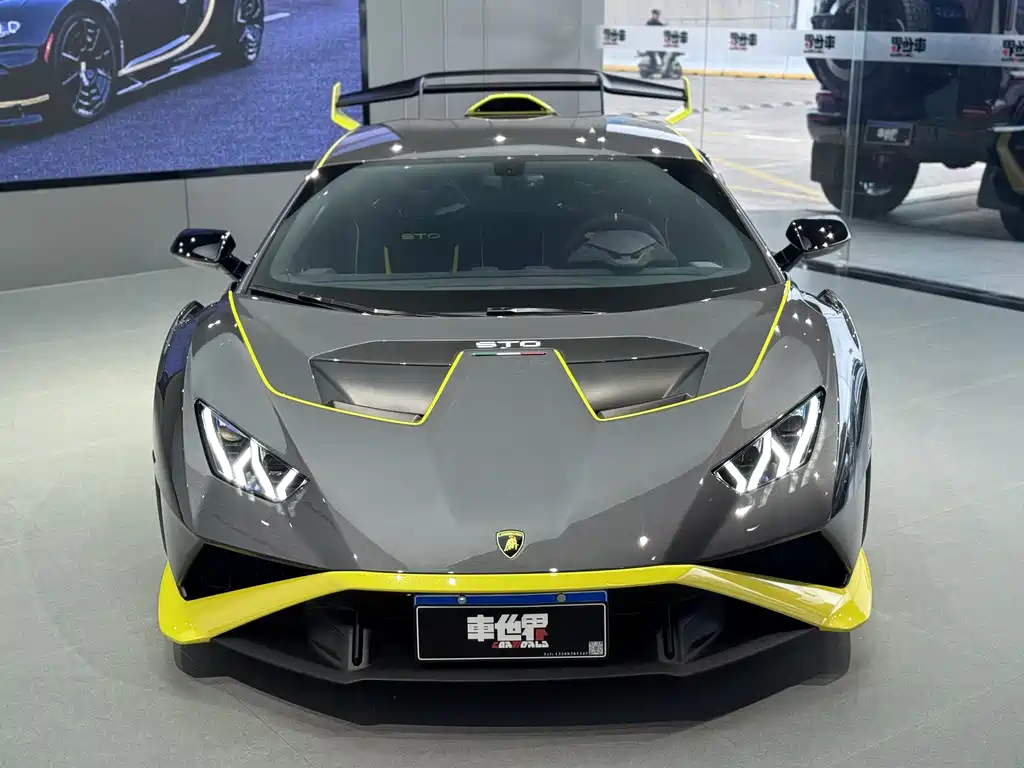 Lamborghini Huracán 2023