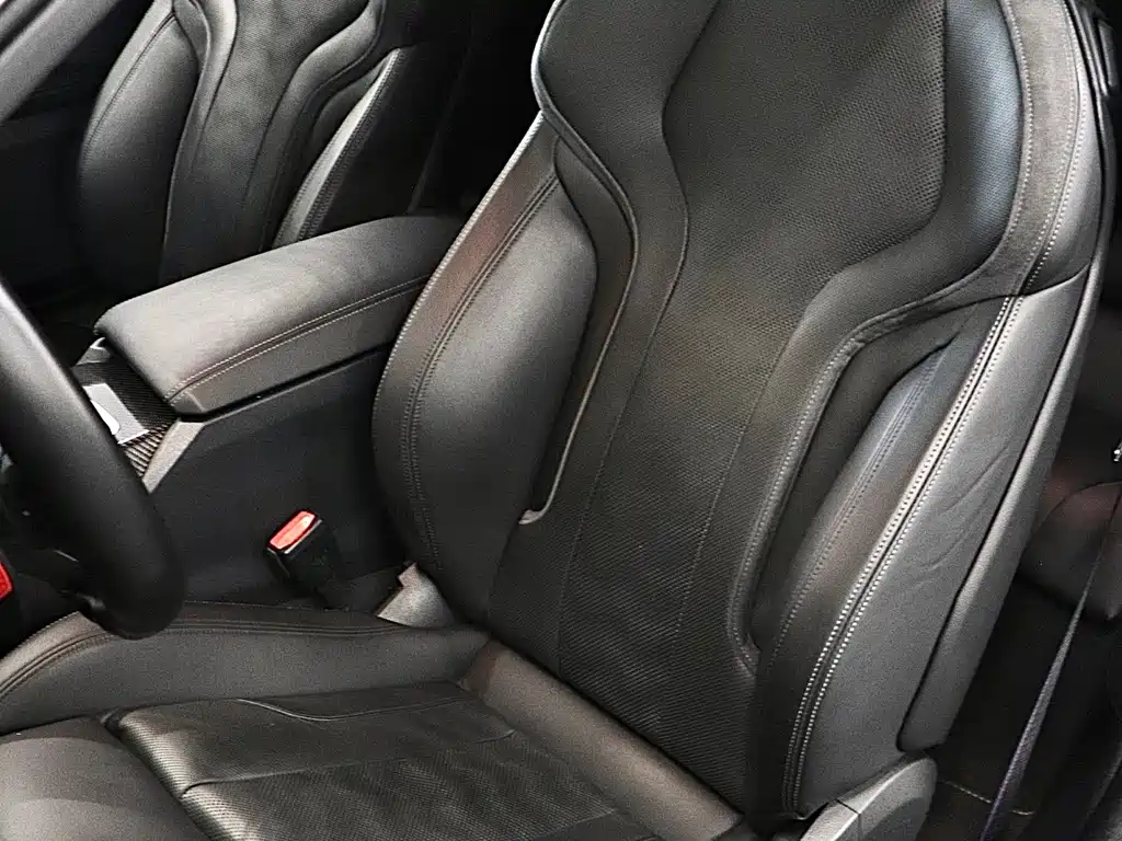 BMW M4 2022 — фото 12