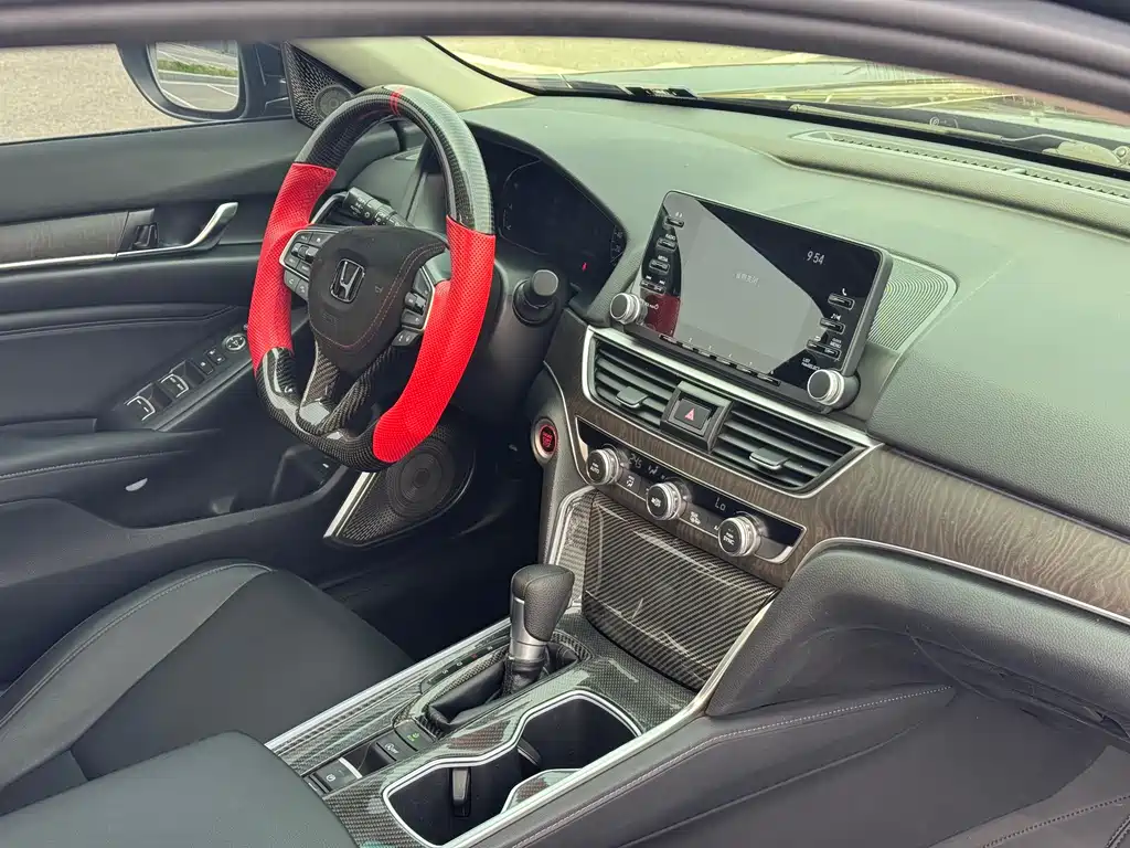 Honda Accord 2021 — фото 13