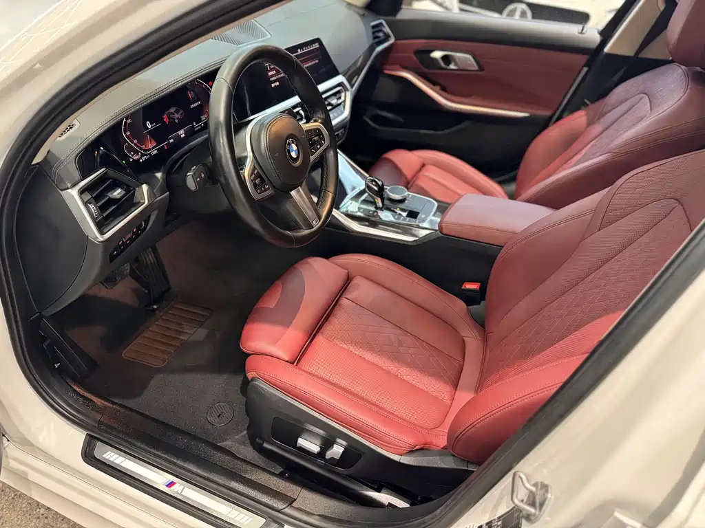 BMW 3 Series 2022 — фото 13
