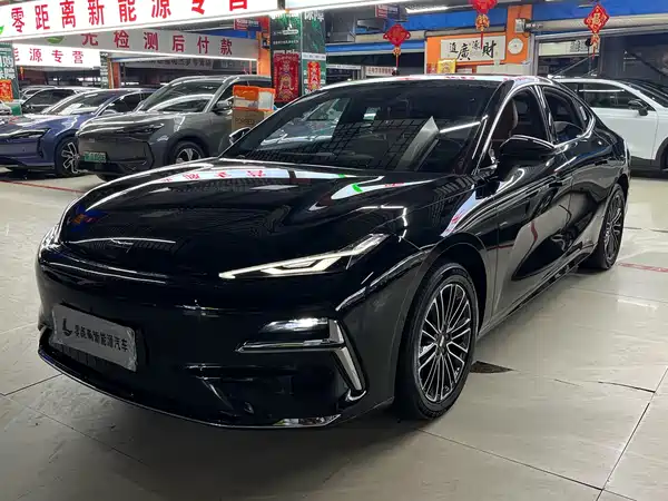 Geely Galaxy Starshine 8 2026