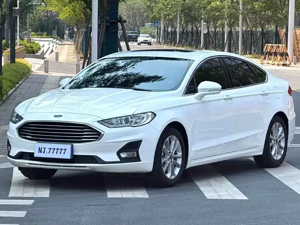 Ford Mondeo 2021