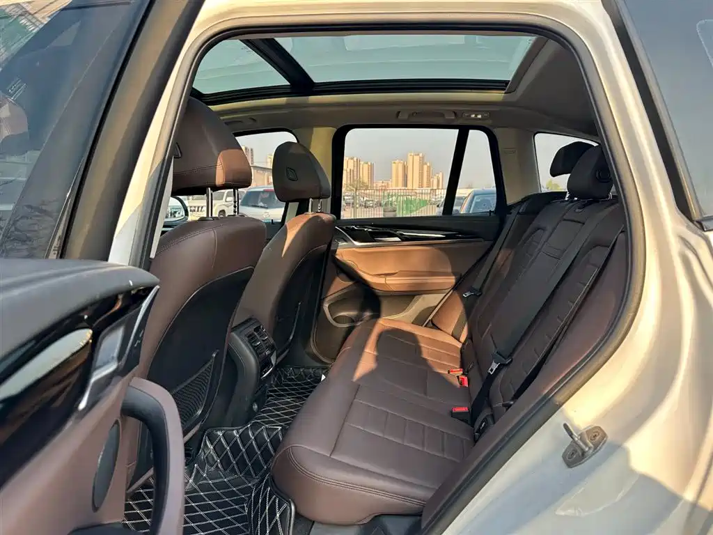 BMW X3 2019 — фото 10