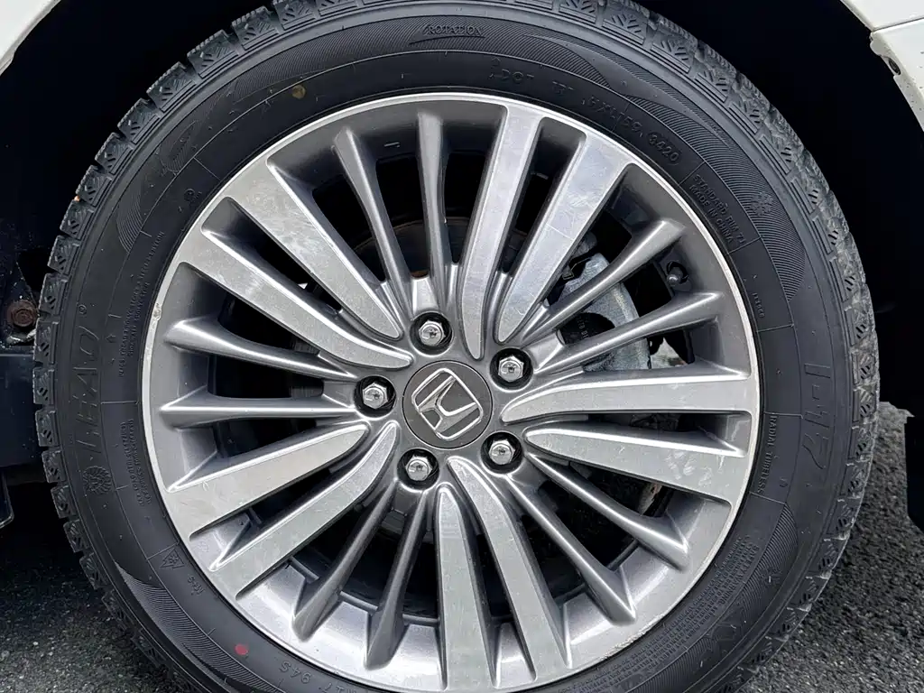 Honda Odyssey 2018 — фото 11