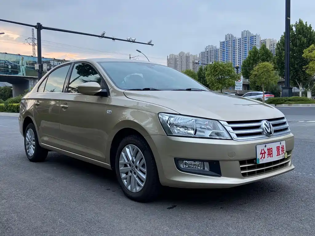 Volkswagen Santana 2014