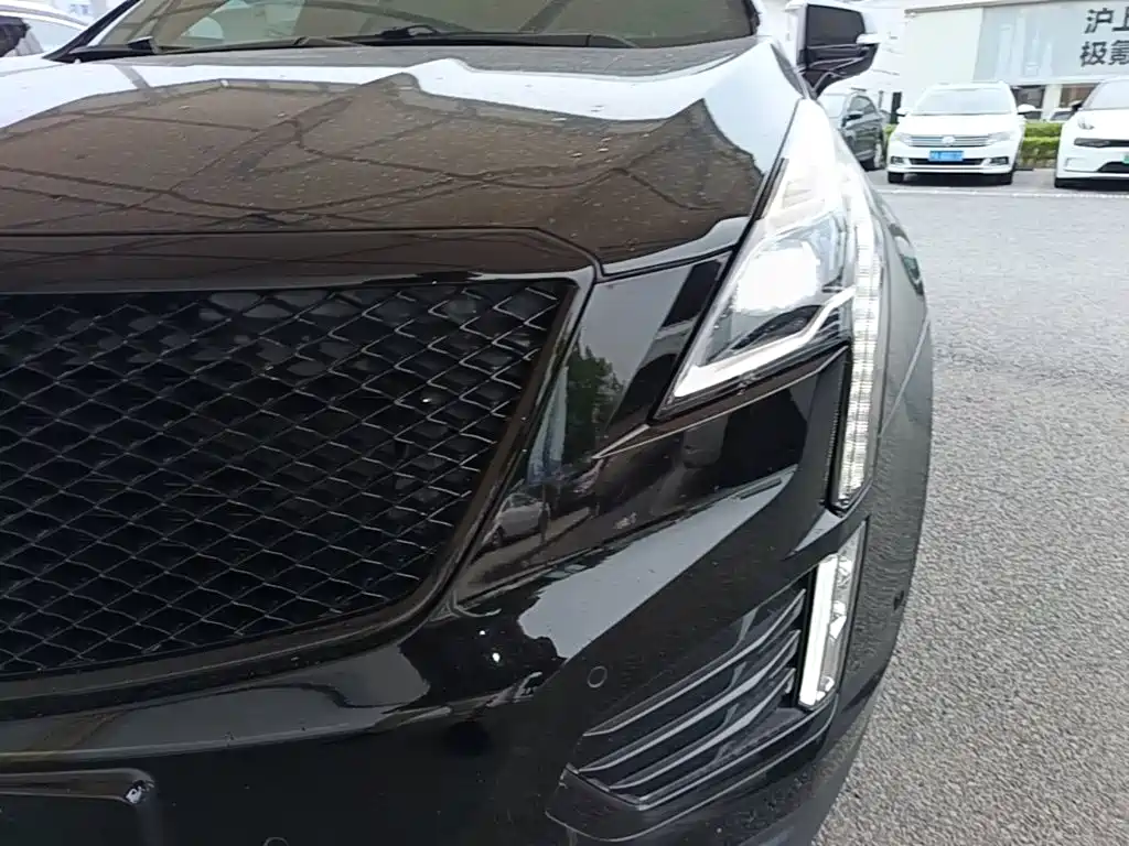 Cadillac XT5 2023 — фото 24
