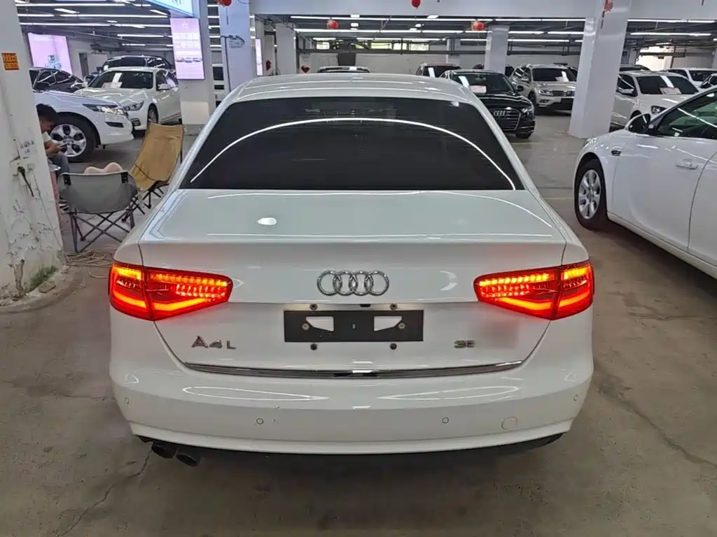 Audi A4L 2015 — фото 6