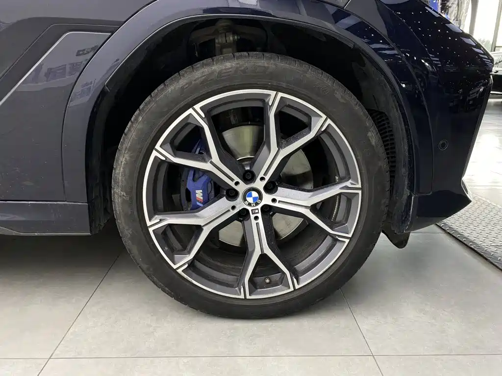 BMW X6 2023 — фото 13