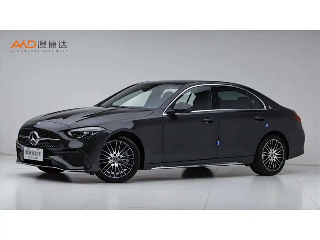 Mercedes-Benz C-Class 2025 — фото 1