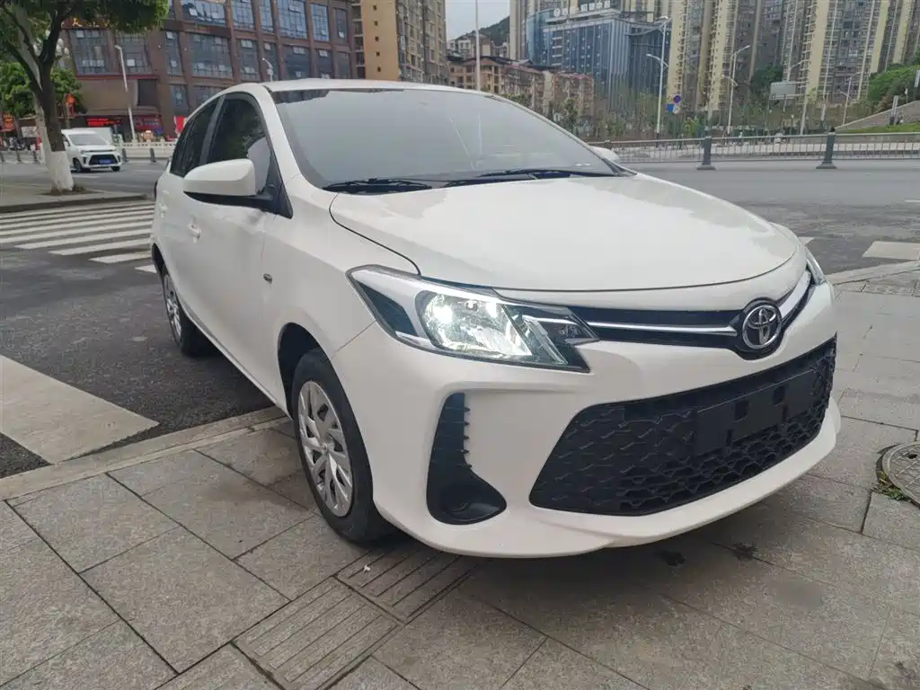 Toyota Vios FS 2023 — фото 4