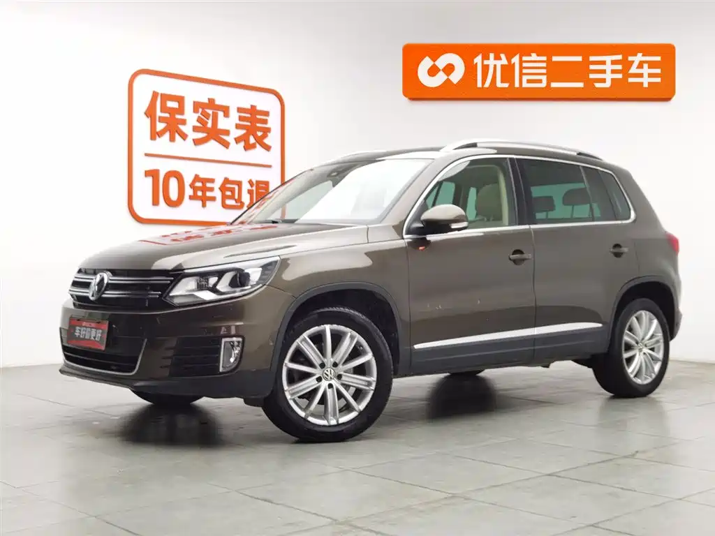 Volkswagen Tiguan 2015 — фото 1