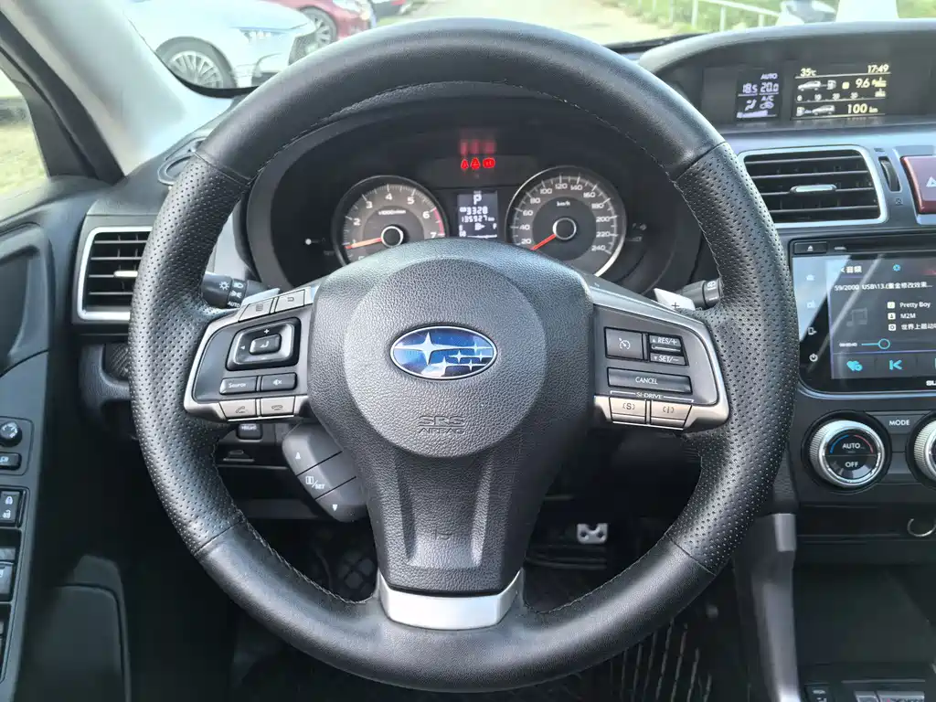 Subaru Forester 2016 — фото 6