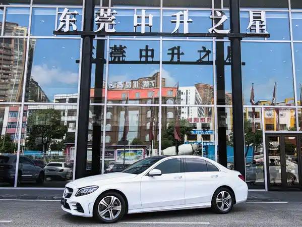 Mercedes-Benz C-Class 2019