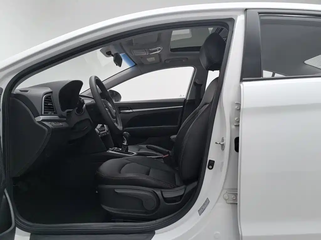 Hyundai Celesta 2018 — фото 10