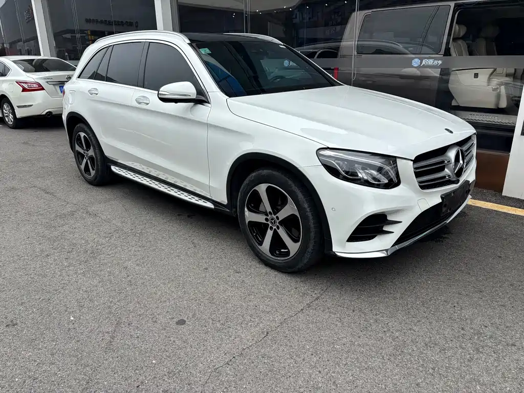 Mercedes-Benz GLC 2019 — фото 9