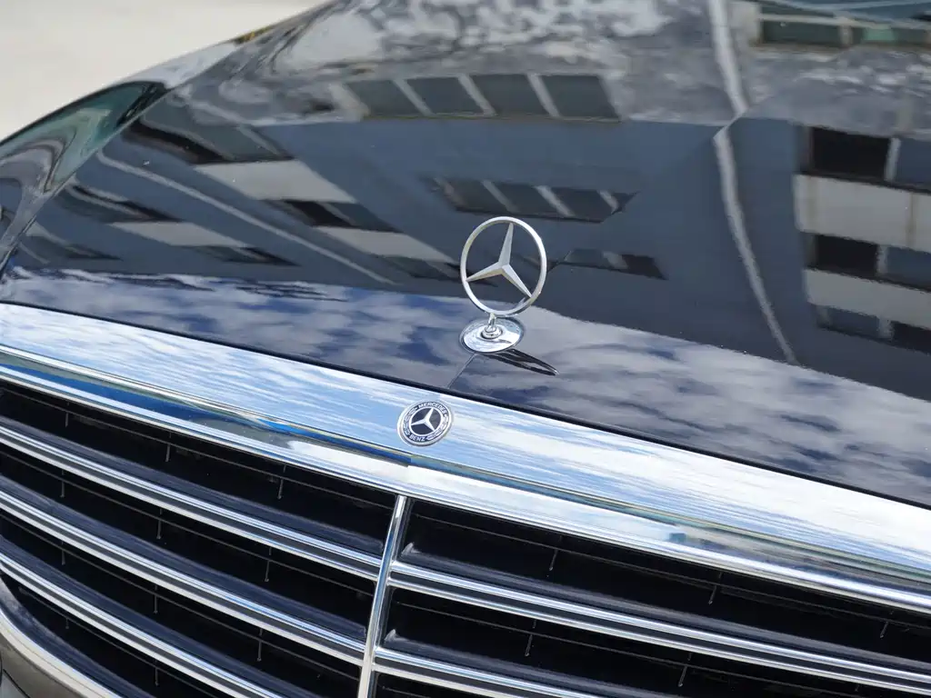 Mercedes-Benz E-Class 2020 — фото 11