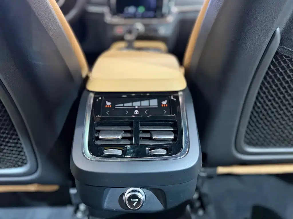 Volvo V90 2018 — фото 25