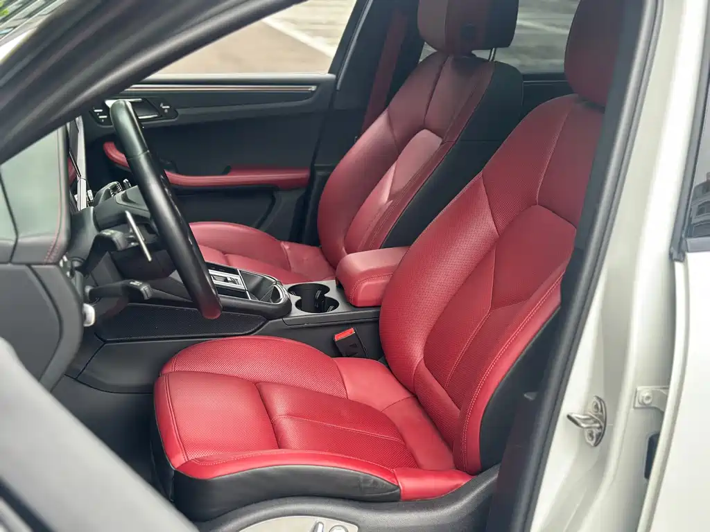 Porsche Macan 2022 — фото 10