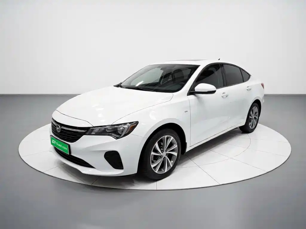 Buick Verano 2023 — фото 1