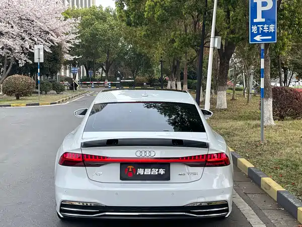 Audi A7 2023