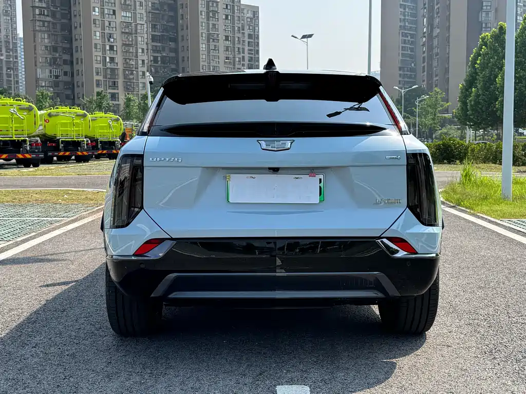 Cadillac IQ 2024 — фото 11