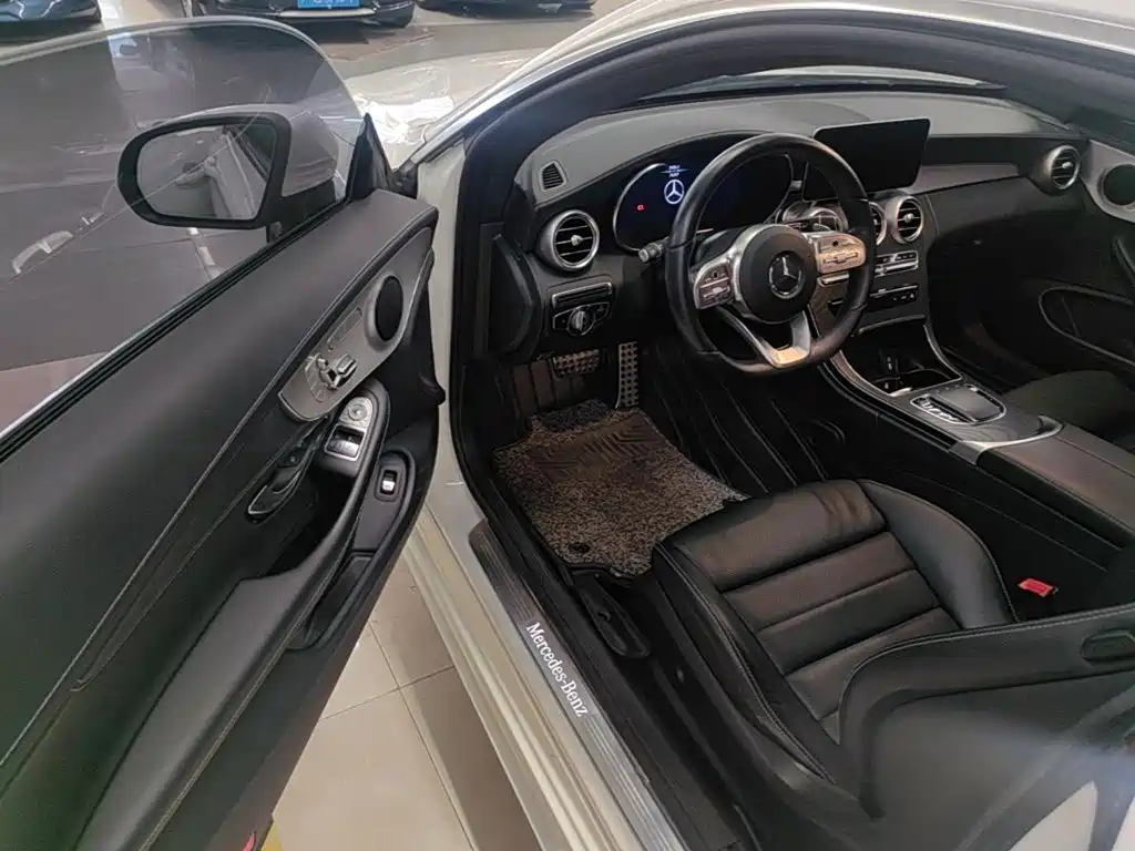 Mercedes-Benz C-Class 2021 — фото 16