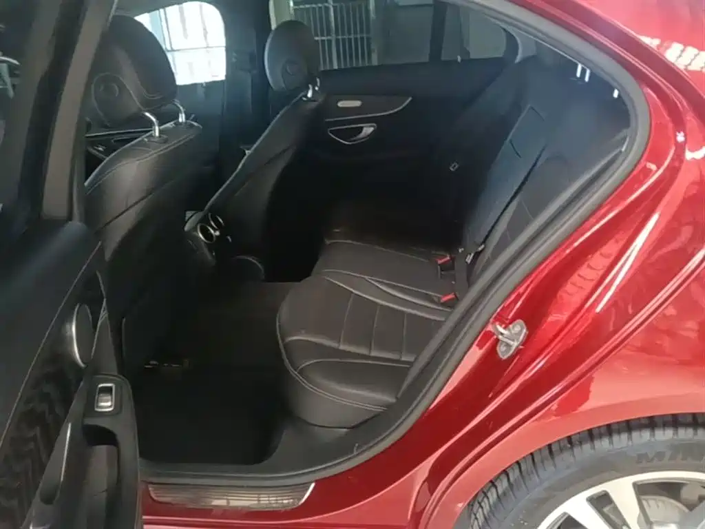 Mercedes-Benz C-Class 2019 — фото 17