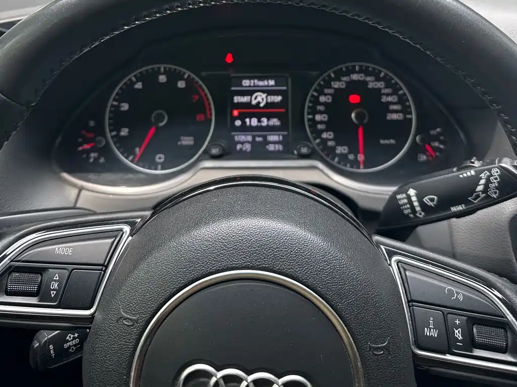 Audi Q5 2018 — фото 12