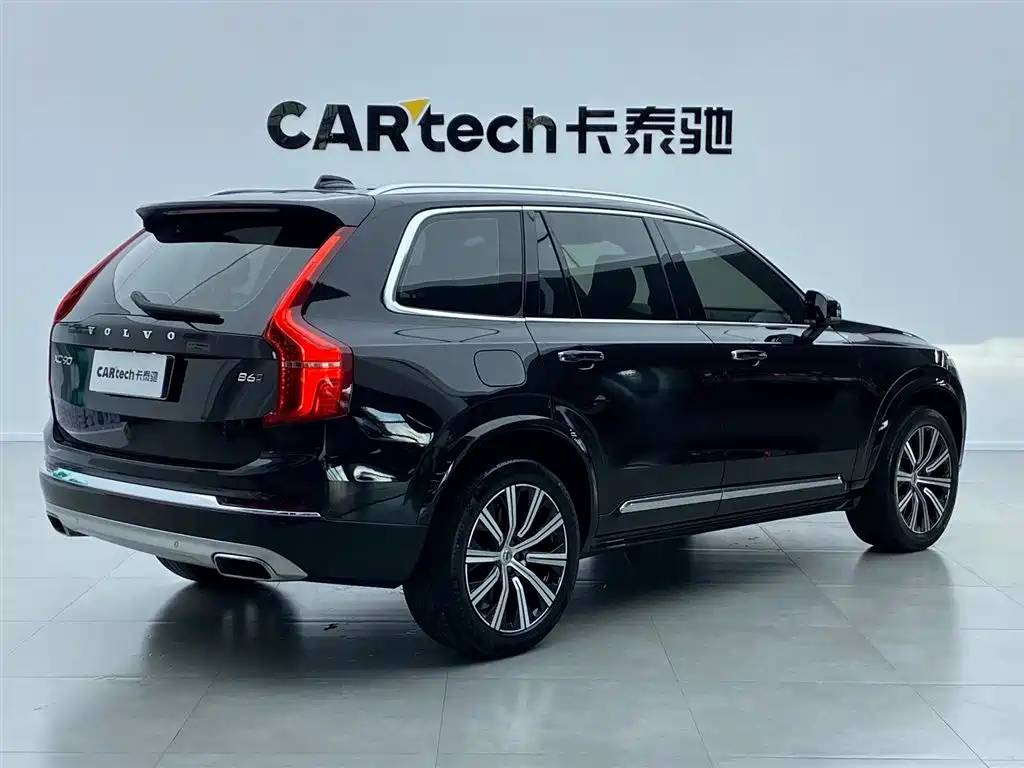 Volvo XC90 2022 — фото 4