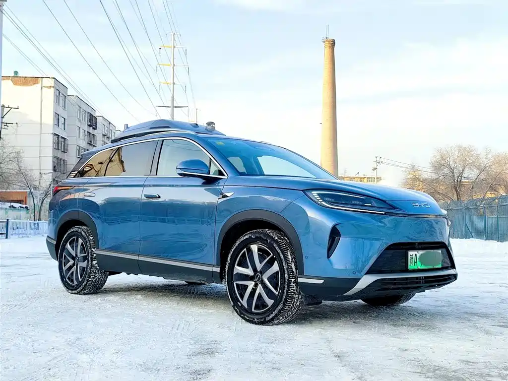 BYD Sealion 07 DM-i 2025 — фото 3