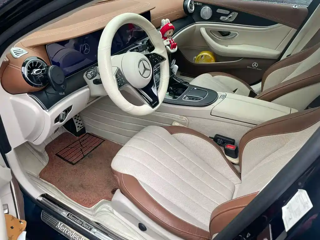 Mercedes-Benz E-Class 2022