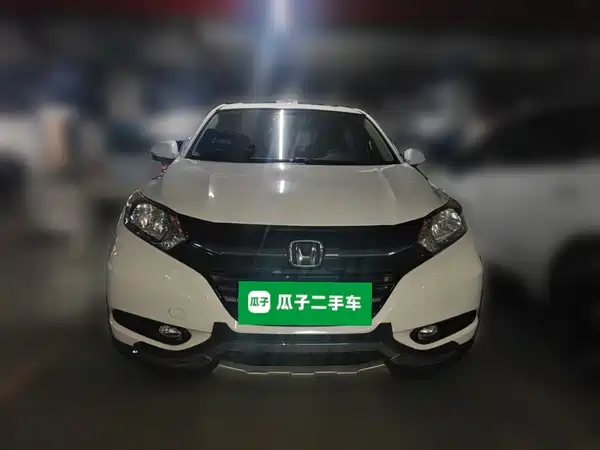 Honda Vezel 2016