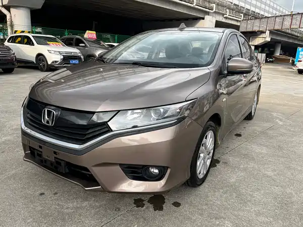 Honda Greiz 2017