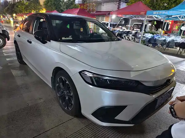 Honda Civic 2024