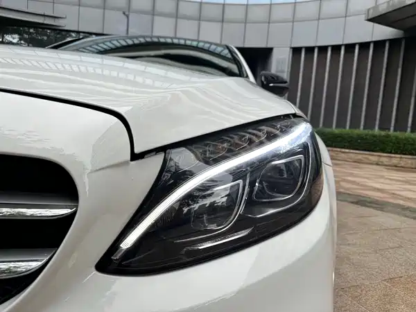 Mercedes-Benz C-Class 2017