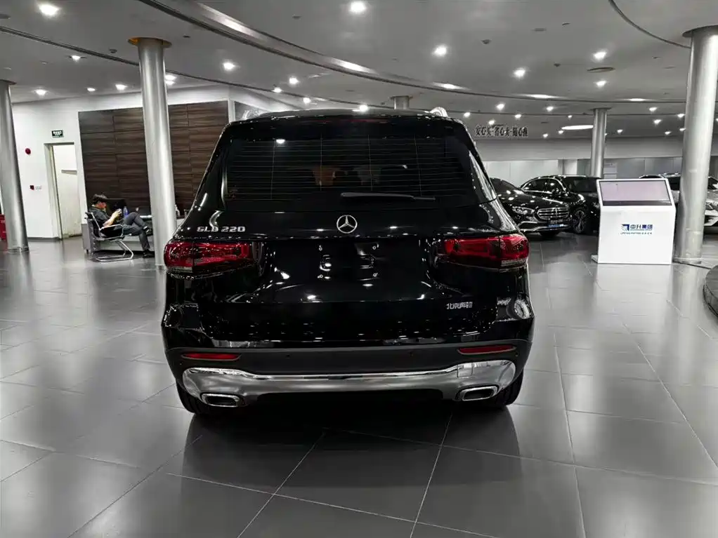 Mercedes-Benz GLB 2022 — фото 4