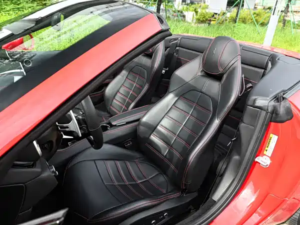 Ferrari California T 2016
