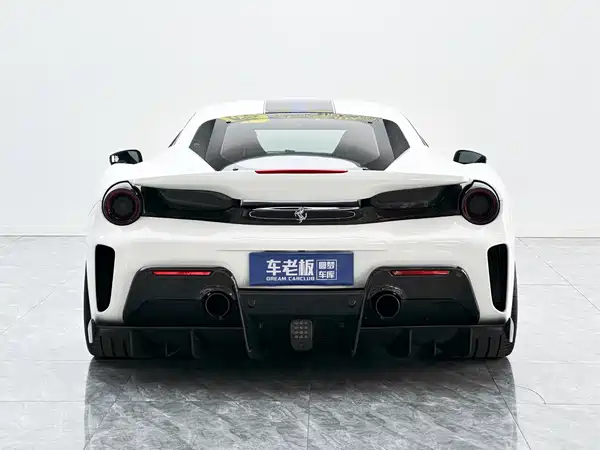 Ferrari 488 2015