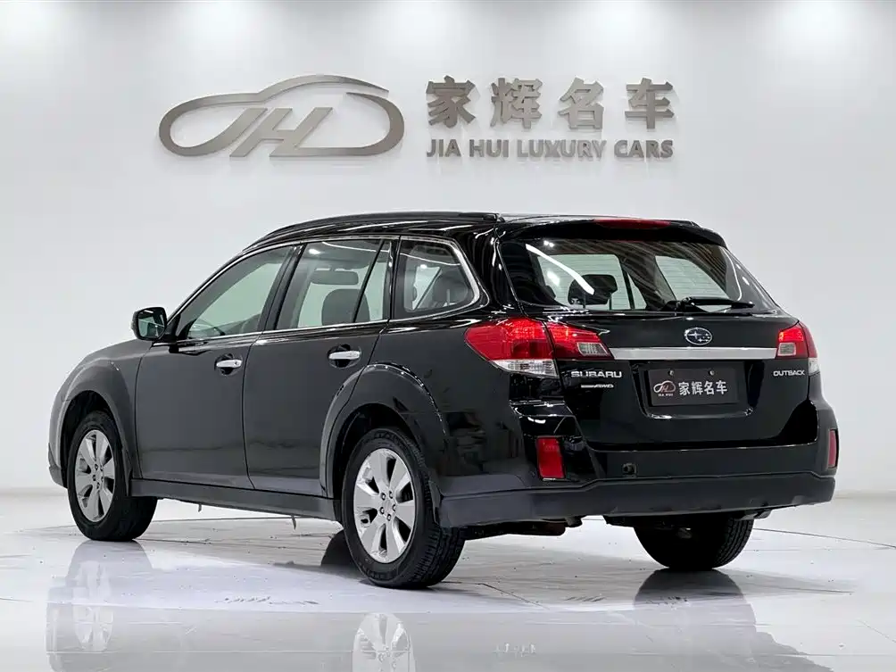 Subaru Outback 2012 — фото 7