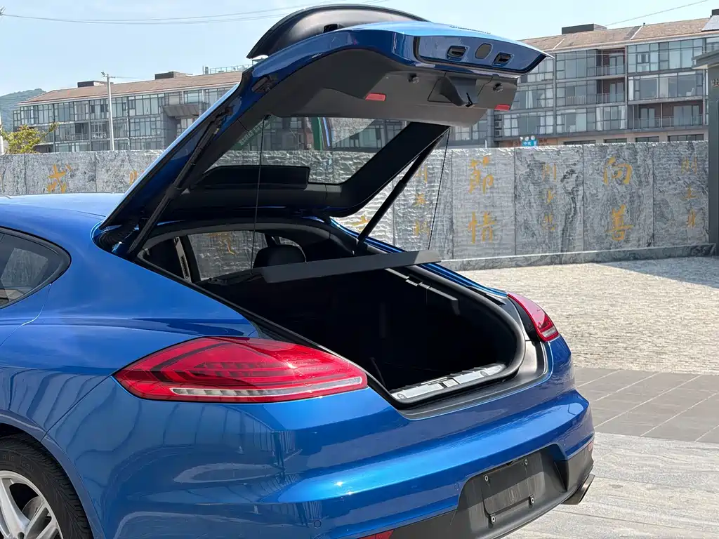 Porsche Panamera 2016 — фото 13