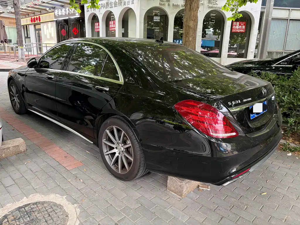 Mercedes-Benz S-Class AMG 2015 — фото 4