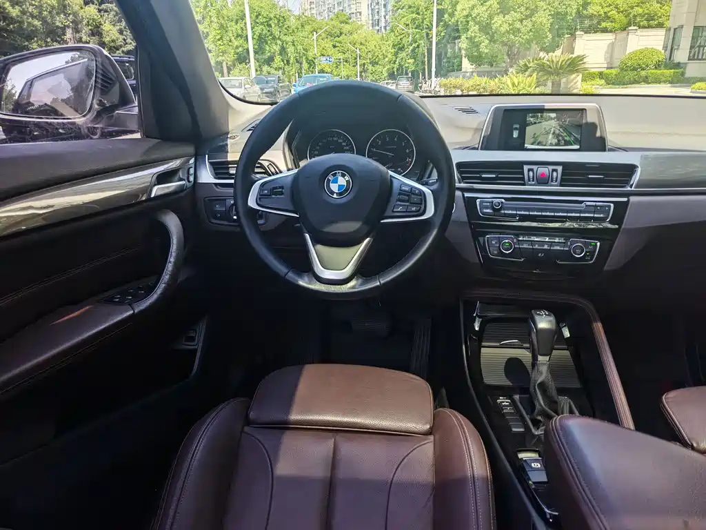 BMW X1 2018 — фото 7