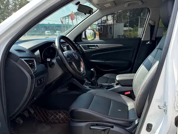 Changan CS75 2015