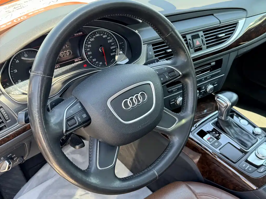 Audi A6L 2015 — фото 8