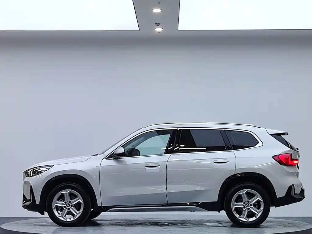 BMW X1 2023