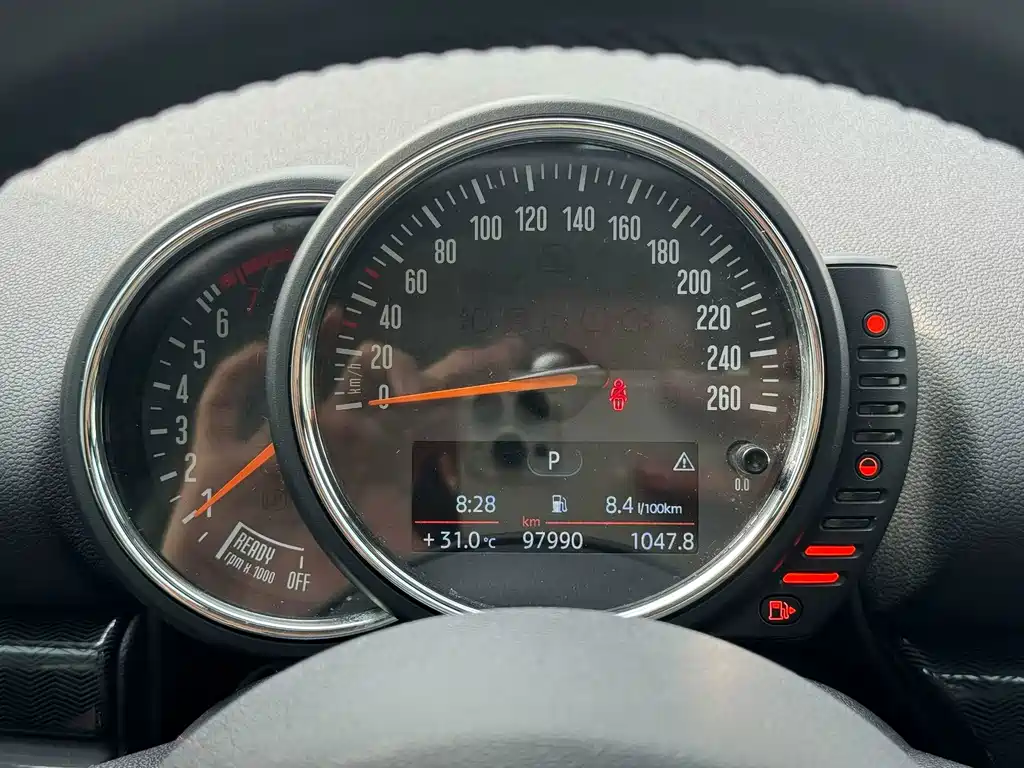 MINI Clubman 2017 — фото 11