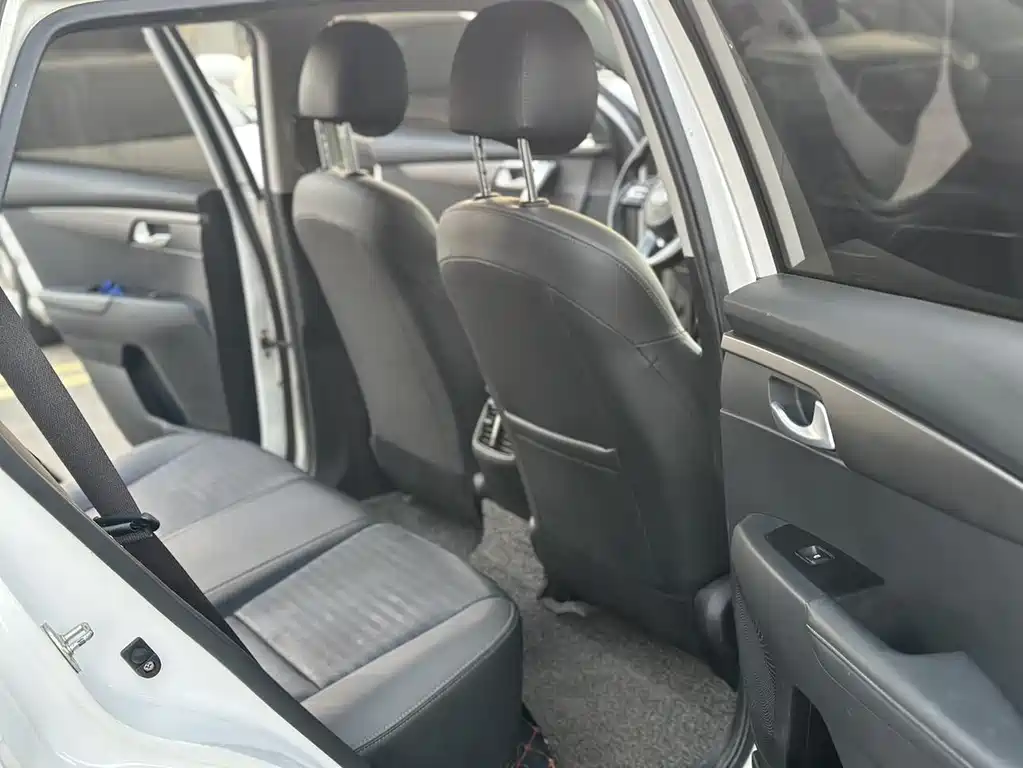 Kia Sportage 2019 — фото 10