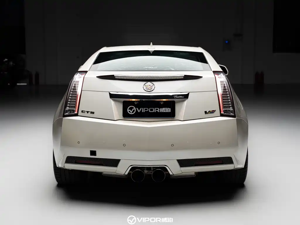 Cadillac CTS 2015 — фото 3