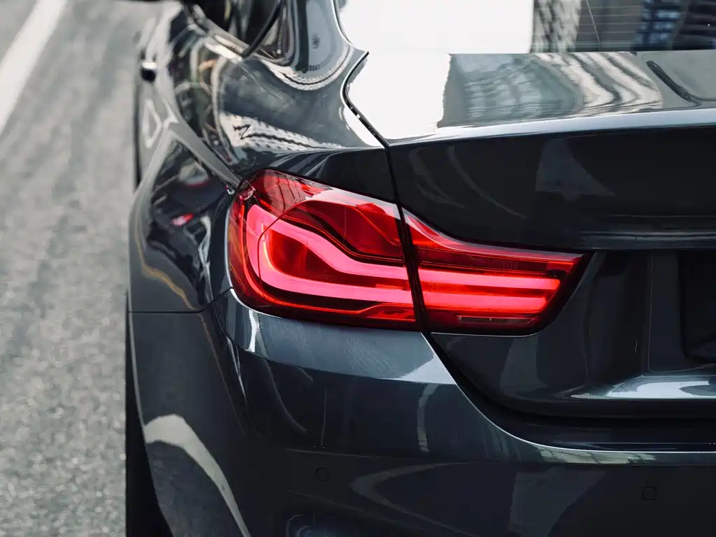 BMW M4 2020 — фото 11